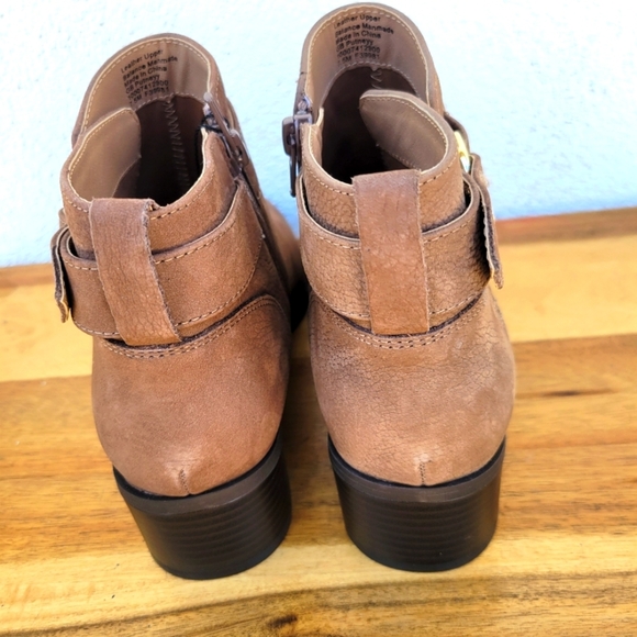 New Giani Bernini Memory Foam Putneyy Taupe Ankle boots Women's Size 7.5 - Picture 14 of 16